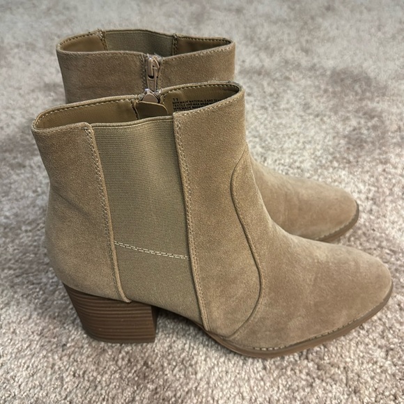 Universal Thread Boots Size 11 Color Taupe - Picture 3 of 12